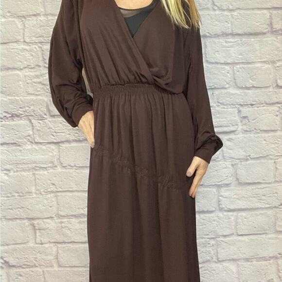 NWT Zara ruched sleeve midi dress - Picture 4 of 9